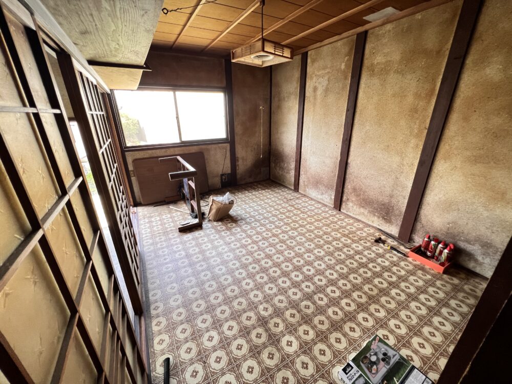 古い土間横スペース